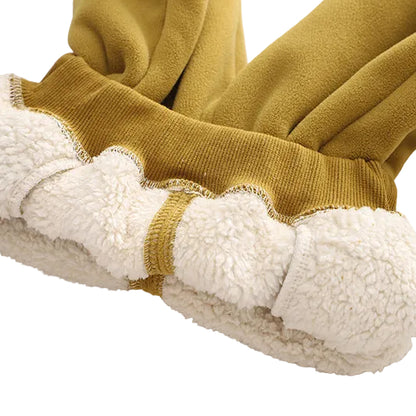 Boys' Pal 3D Plush Winter Fleece 2-Piece Outfit