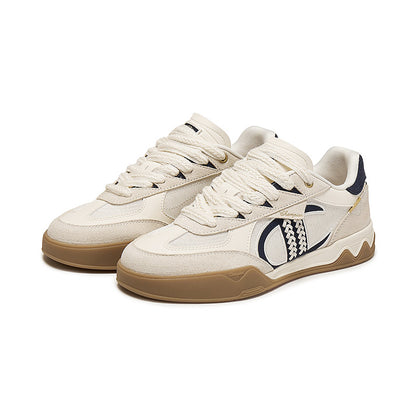 Champion Low-Top Skateboard Shoes-Female