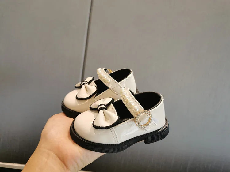 Toddler Girls Leather Casual Shoes with Pearl Beading and Bowknot