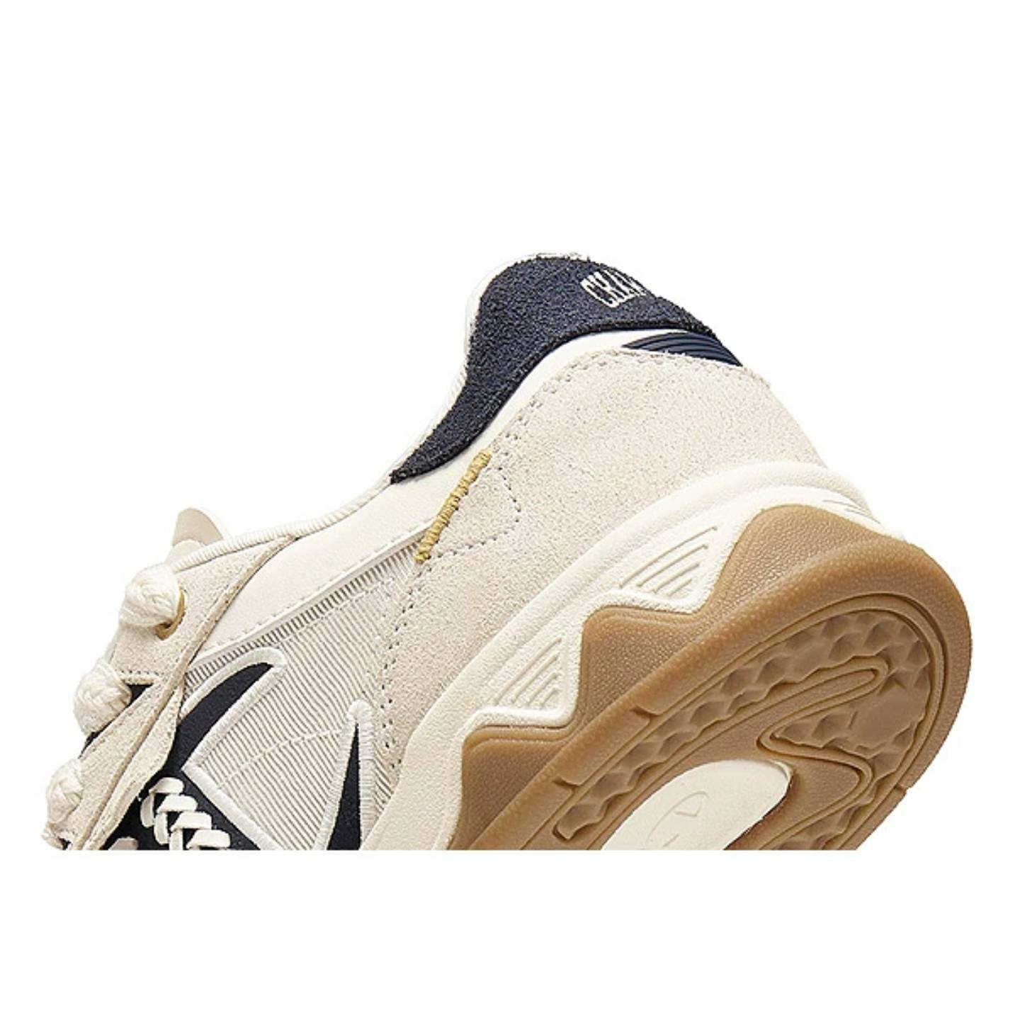 Champion Low-Top Skateboard Shoes-Female