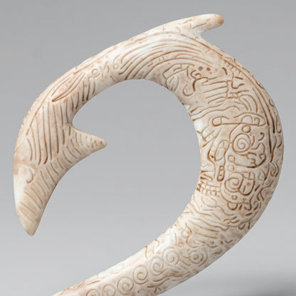 Maui's Fishhook with Light