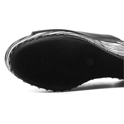 Soigné Women Sandals