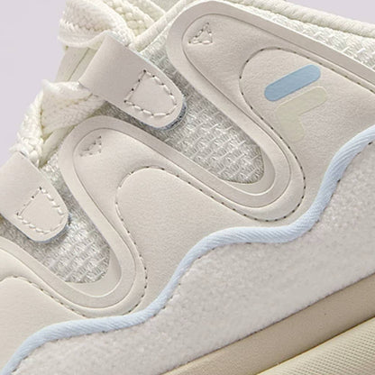 FILA | Women's Fusion Pisa Flat Sneakers - Beige