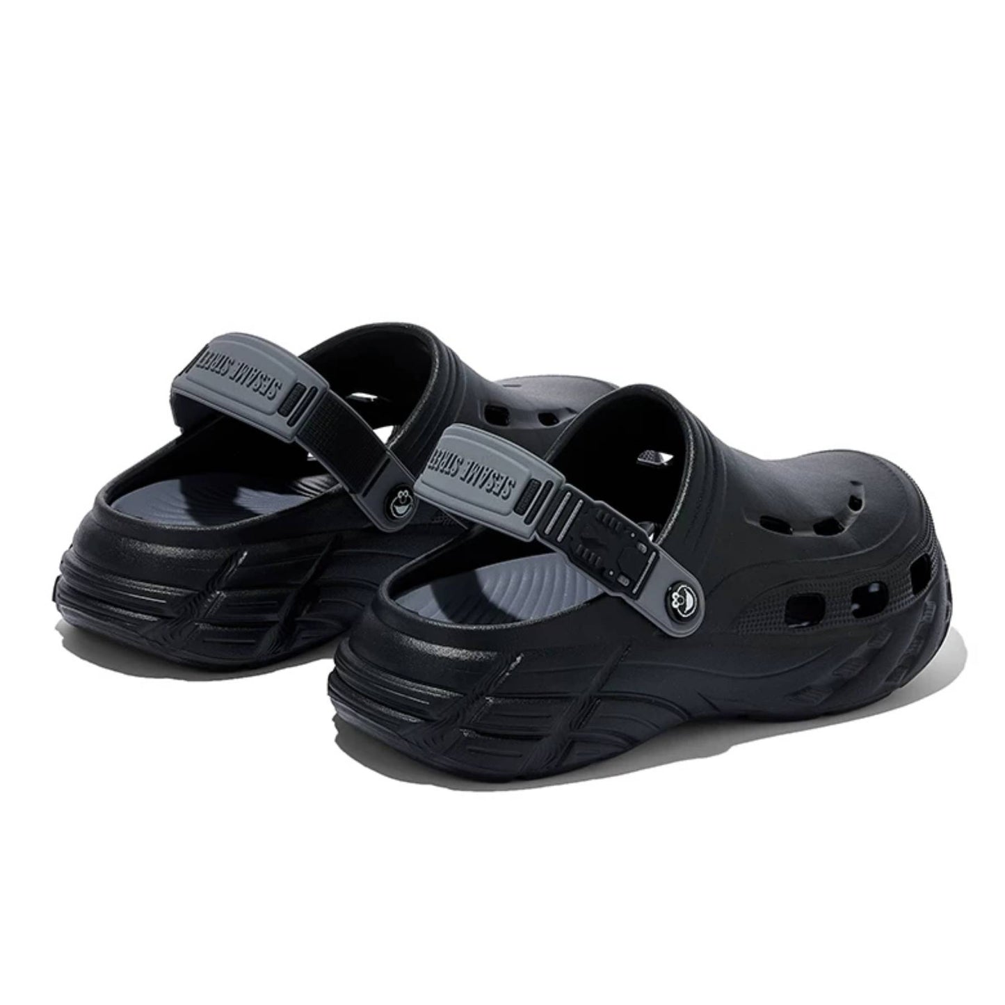 Sesame Street | Classic EVA Clog Mule Sandals - Black