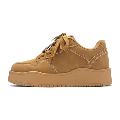 Crayon Shin-Chan Collaboration Suede Classic Platform Sneakers